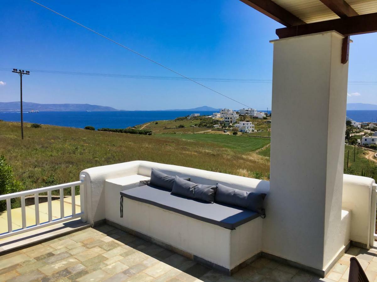 Anthoula'S Sea View Apartment Piso Livadi Eksteriør billede